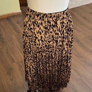 Chartou Leopard Print Pleated Skirt #005